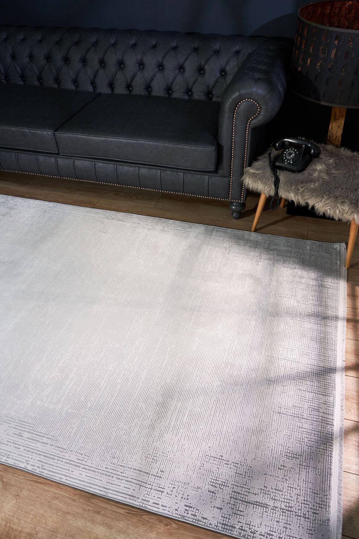 Serenity 7822 Gri - Viskon Dokuma Halı | Modern Gri Salon Halısı